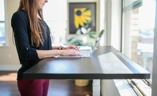 12 Best Wellness Products for Office Life (That Actually Improve Focus, Energy & Comfort)